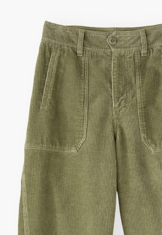 Relaxed carrot cords, Light olive, completeTheLook