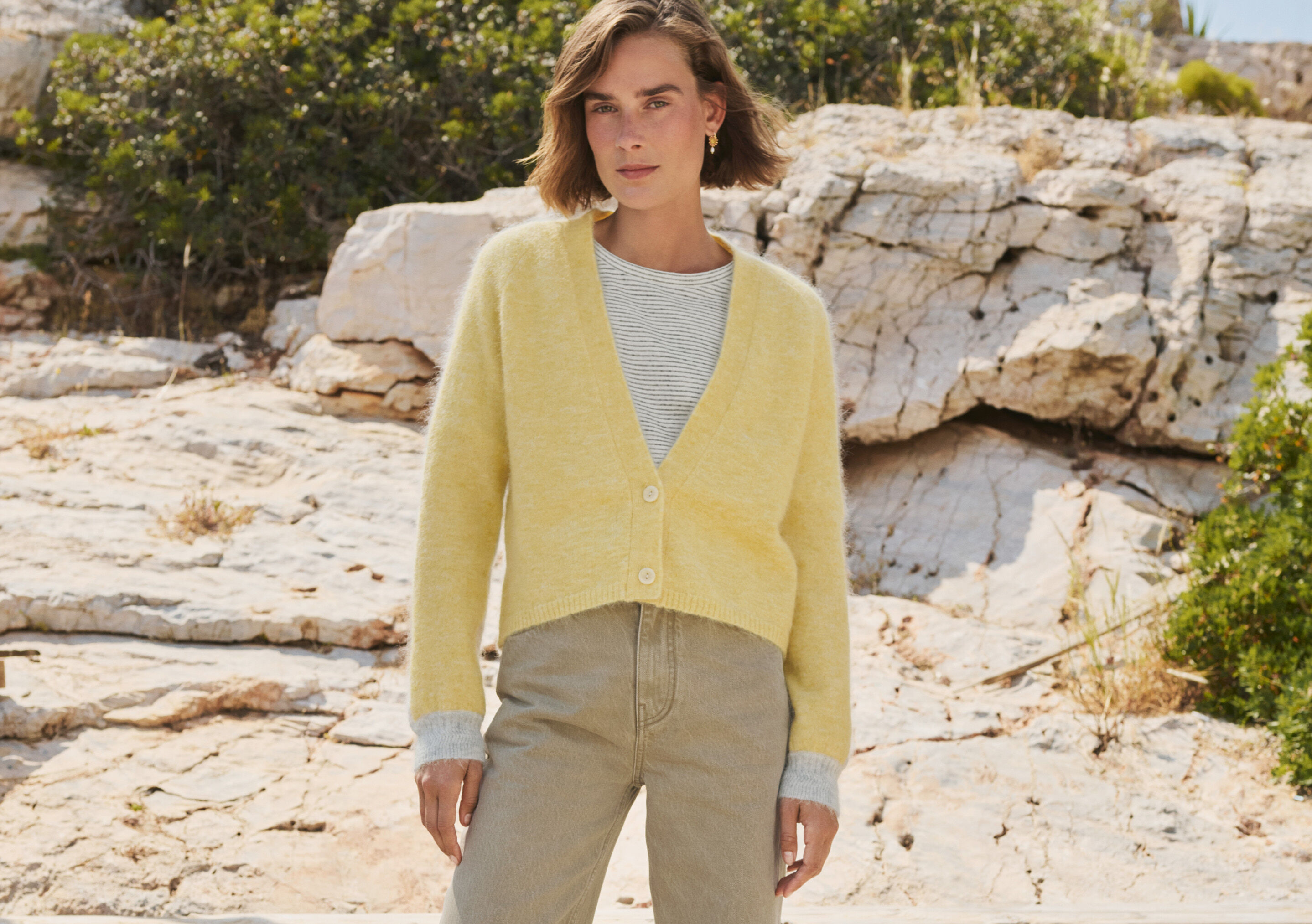 V-neck cardigan