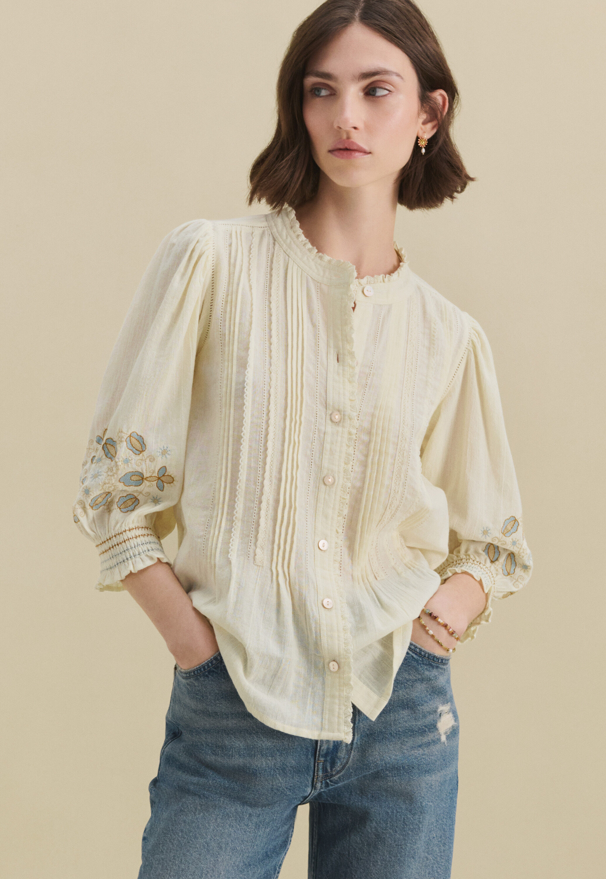 Lace-stitch sweater
