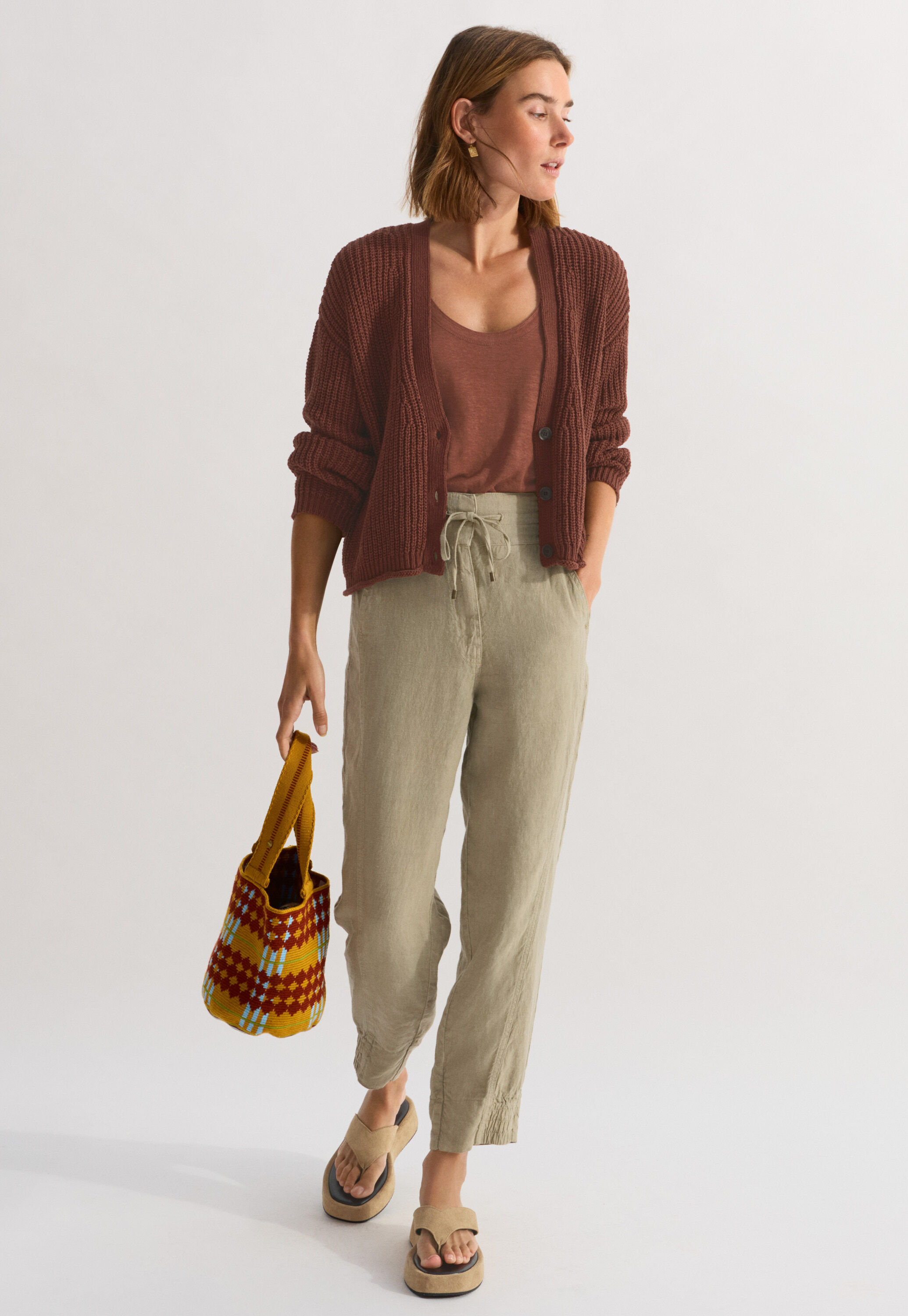 Flatform sandals