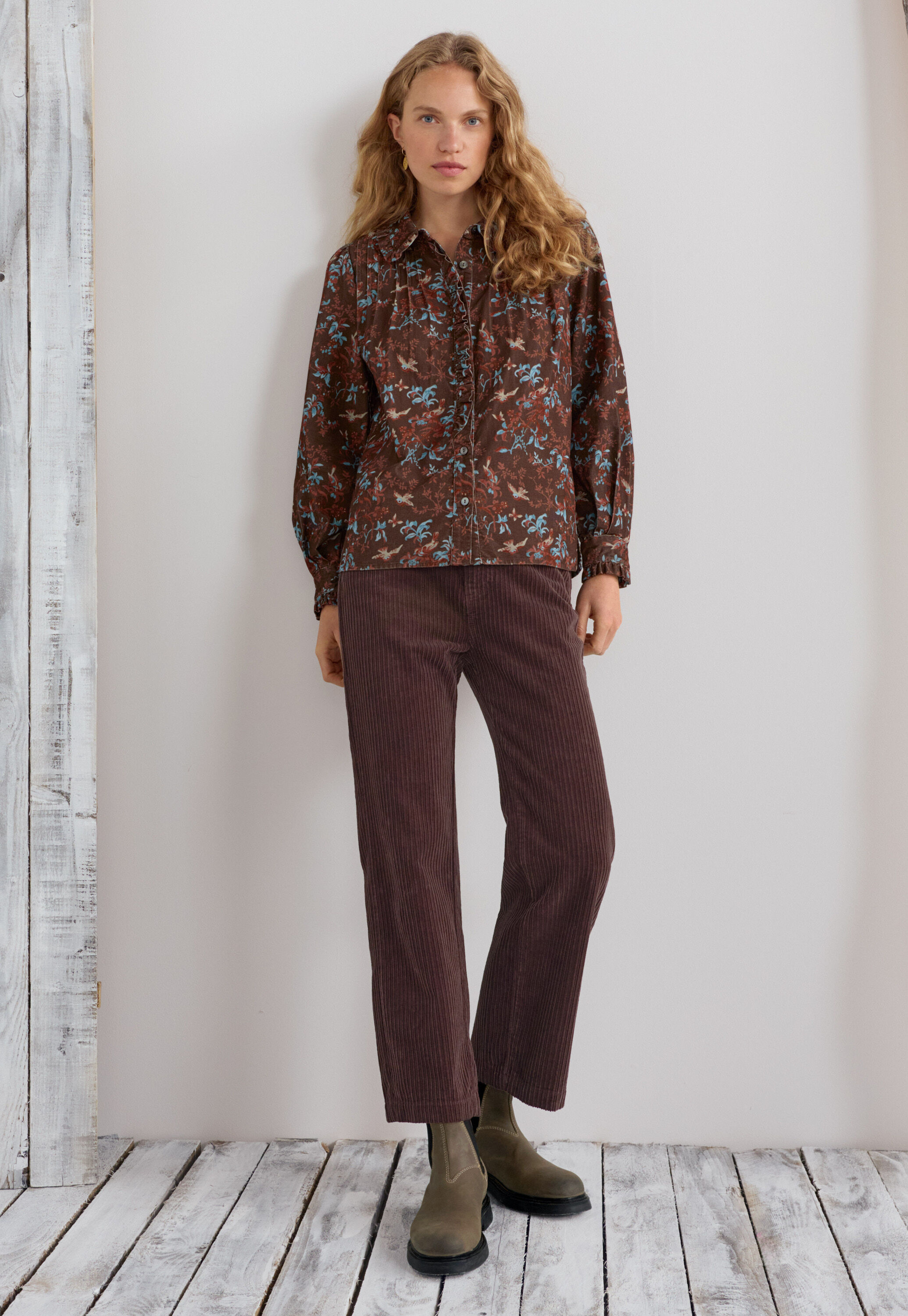 Cropped cord trousers, Chocolate, large