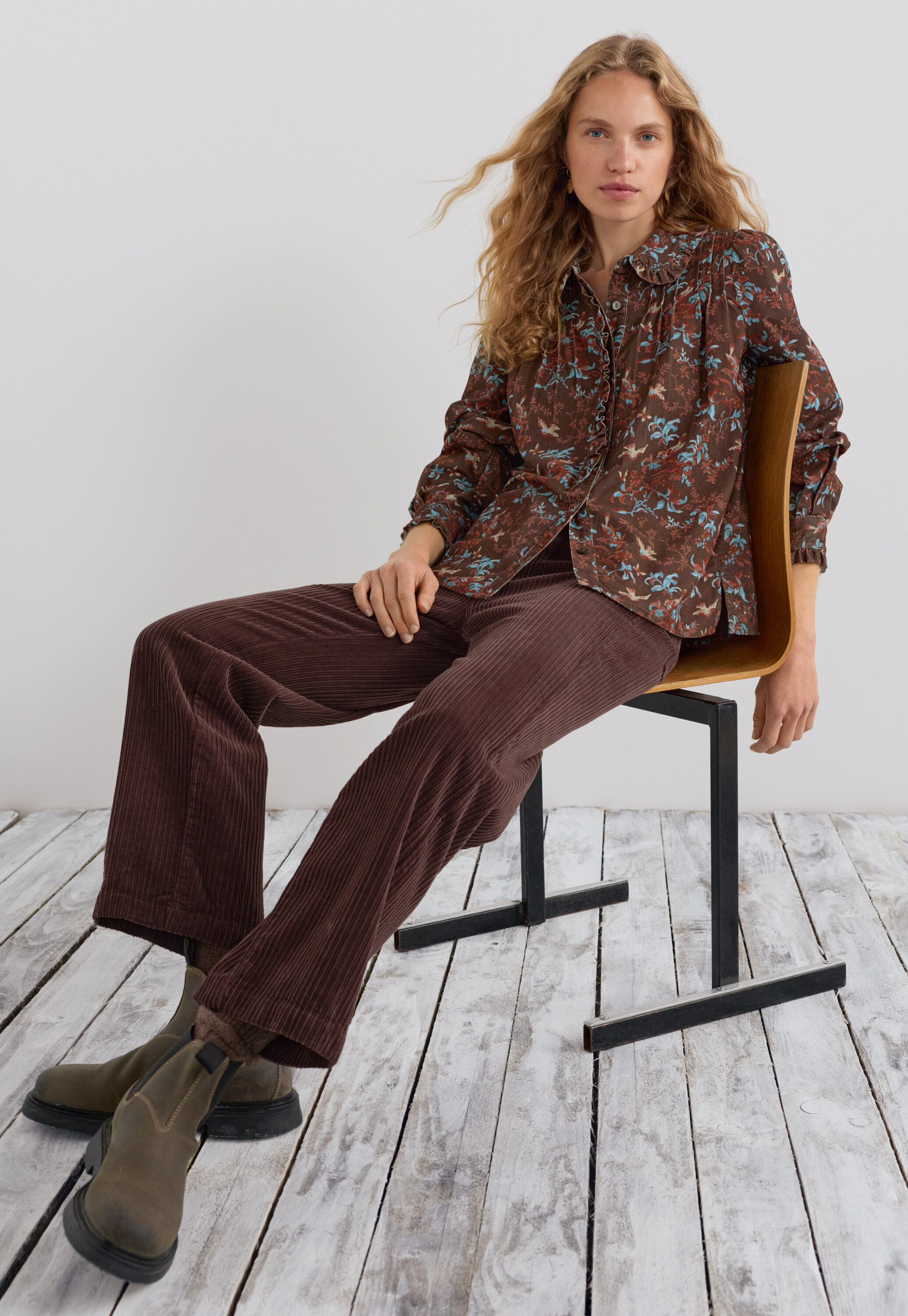 Cropped cord trousers, Chocolate, large