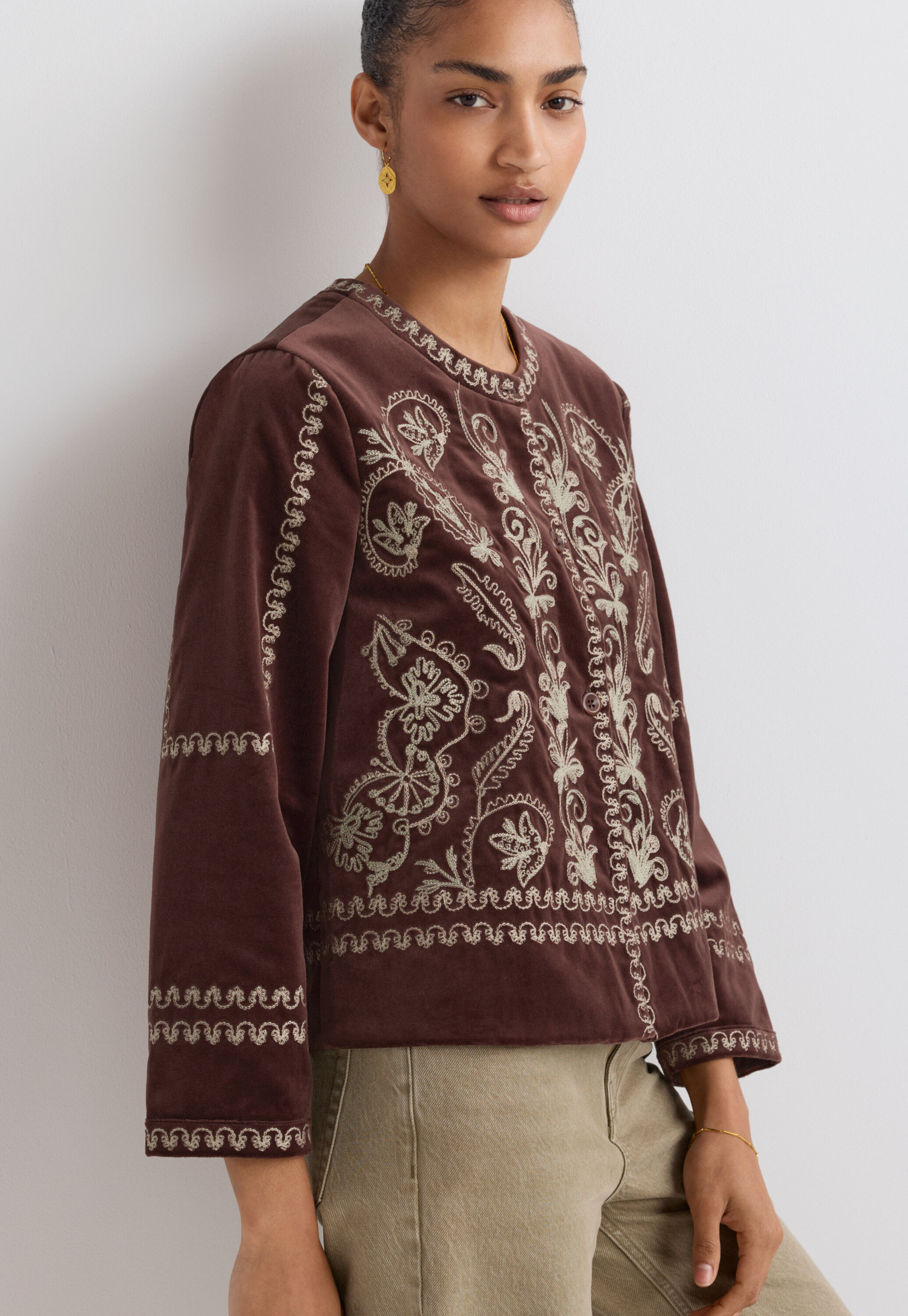 Embroidered velvet jacket