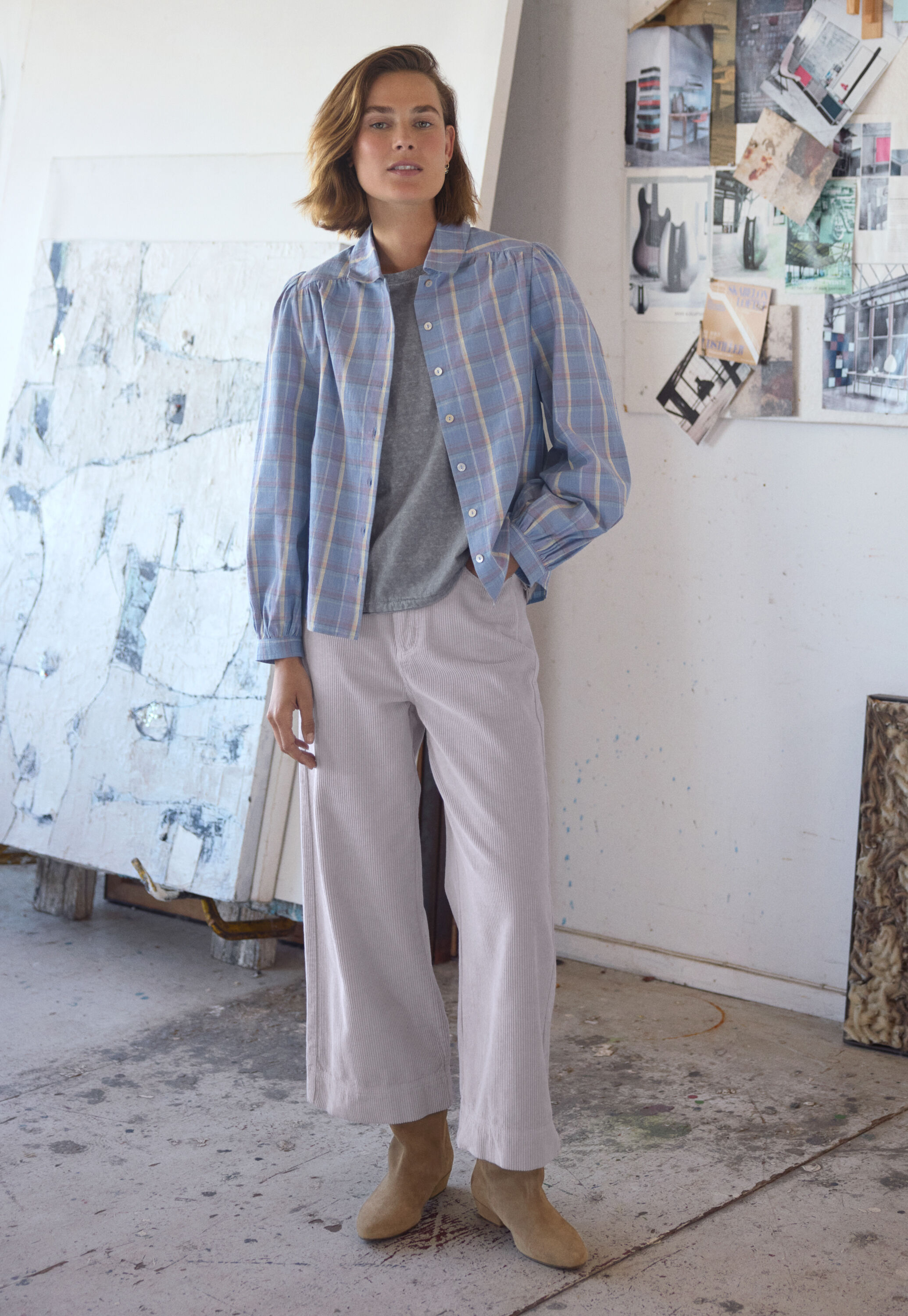 Wide-leg cord trousers